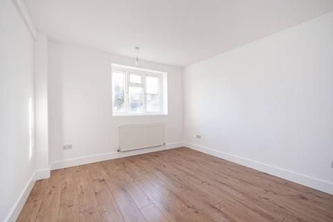 2 bedroom flat to rent, Amhurst Road, Hackney, London, E8