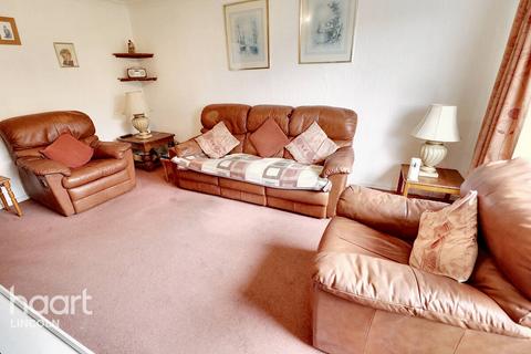 2 bedroom bungalow for sale, Minster Drive, Cherry Willingham