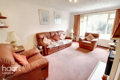 2 bedroom bungalow for sale, Minster Drive, Cherry Willingham