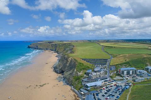 undefined, Waves, Watergate Bay, TR8