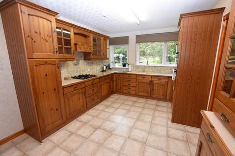 3 bedroom detached bungalow to rent, Beech Hill 41 Woodside Drive, Forres