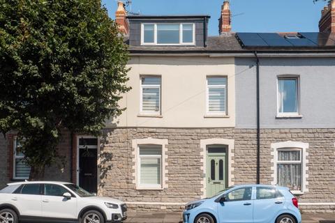 5 bedroom terraced house for sale, Plassey Street, Penarth