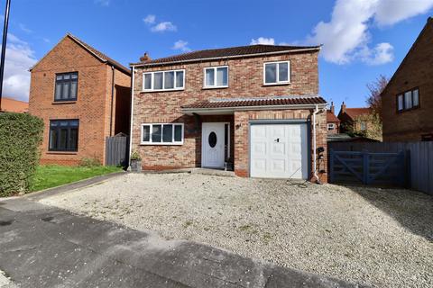 3 bedroom detached house for sale, Ings Drive, North Newbald