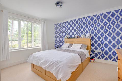 2 bedroom flat for sale, Juniper Lane, Flackwell Heath, HP10