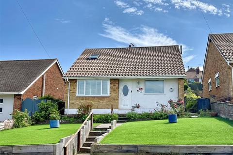 3 bedroom detached house for sale, Eridge Road, Eastbourne