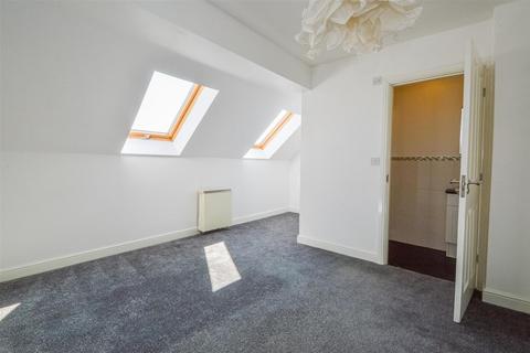 2 bedroom apartment for sale, Church Terrace, Altofts WF6