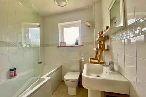 22 Bathurst, Orton Goldhay, Peterborough, PE2 5QH
