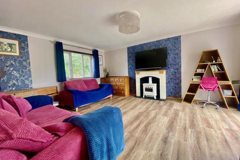 22 Bathurst, Orton Goldhay, Peterborough, PE2 5QH