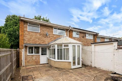 3 bedroom end of terrace house for sale, Banbury,  Oxfordshire,  OX16