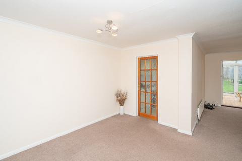 3 bedroom terraced house to rent, Peregrine Close, Watford, Hertfordshire, WD25