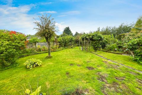 3 bedroom semi-detached house for sale, Rosslyn Road, Vicars Cross, Chester, Cheshire, CH3