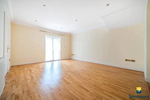 3 bedroom flat for sale, The Mount, Surrey GU1