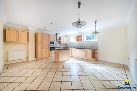 3 bedroom flat for sale, The Mount, Surrey GU1