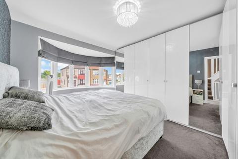 6 Lydstep Road, Chislehurst, BR7 6DU