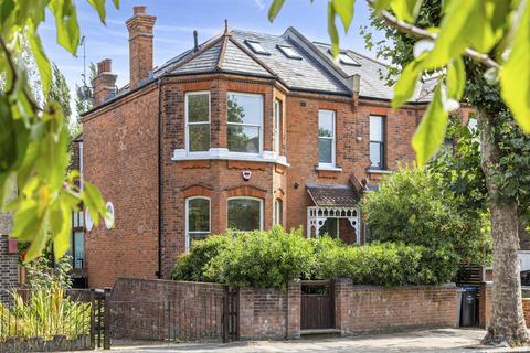 6 bedroom house for sale, Wrentham Avenue, London, NW10