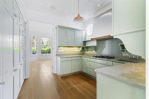 6 bedroom house for sale, Wrentham Avenue, London, NW10