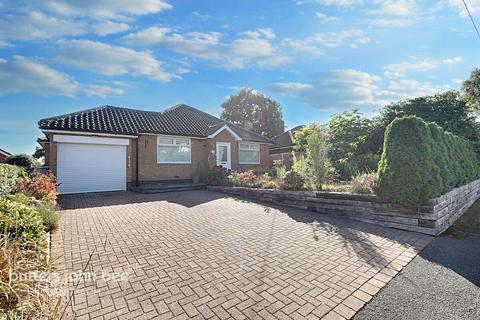 3 bedroom detached bungalow for sale, Manor Road, Sandbach