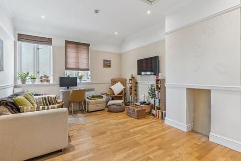 1 bedroom flat for sale, Whitehorse Street, Baldock SG7