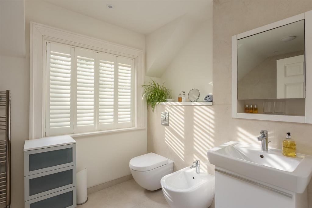 Bedroom 1 En Suite