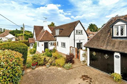 3 bedroom detached house for sale, Duck Lane, Thornwood Common