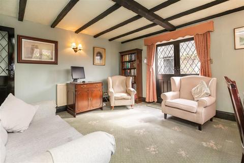 undefined, Duck Lane, Thornwood Common