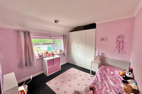 10 Avon Road, Torquay, TQ2 7LT