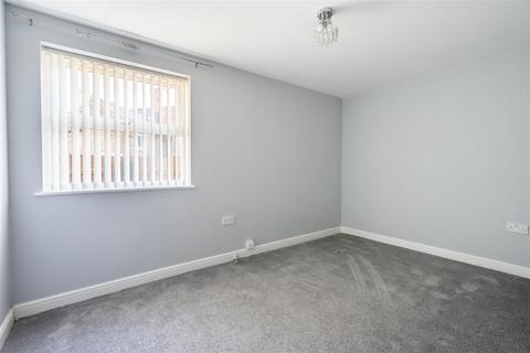 2 bedroom apartment for sale, Oakville Court, Huntington Road, York