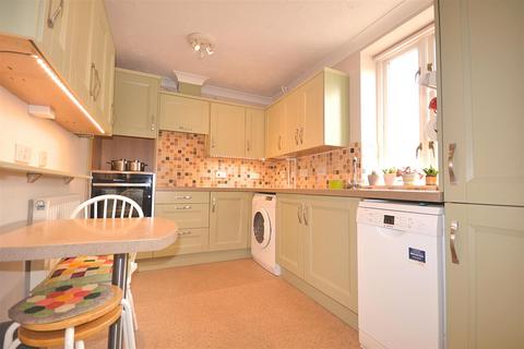 2 bedroom semi-detached house for sale, Bridport Road, Dorchester