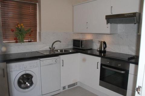 2 bedroom apartment to rent, Dairyman Close, London NW2