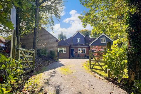 3 bedroom detached house for sale, Whitepost Lane, Culverstone, Meopham, Kent