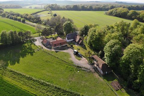 6 bedroom country house for sale, Chute Causeway, Upper Chute, Wiltshire