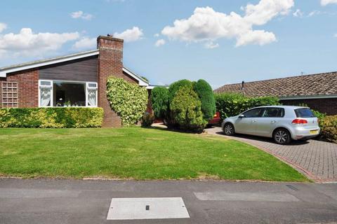 3 bedroom semi-detached house to rent, Vicarage Close, Marlborough, Wiltshire