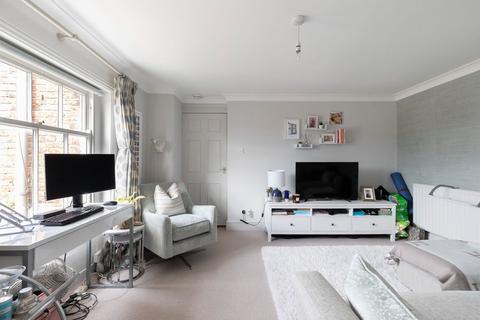 1 bedroom apartment for sale, Lansdown Crescent, Lansdown, Cheltenham, GL50