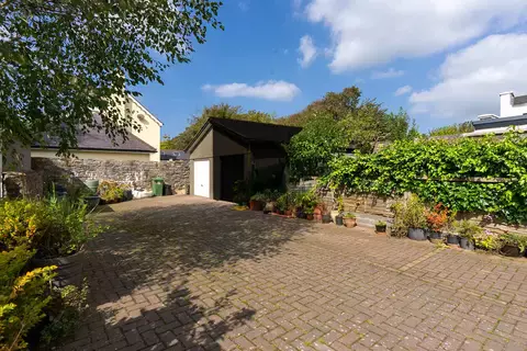 undefined, 16, The Crofts, Castletown