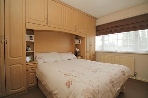17 Perth Avenue, Bradford, BD2 1EE
