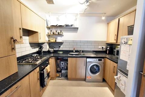 2 bedroom flat for sale, Adams Drive, Ashford TN24