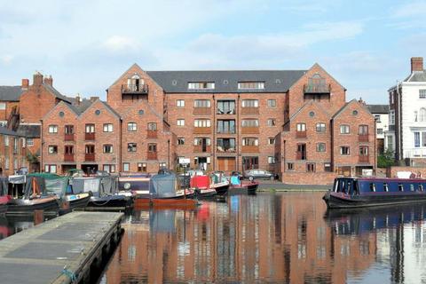 2 bedroom flat to rent, York Street