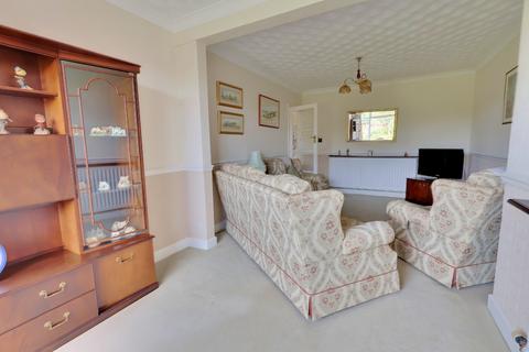 3 bedroom semi-detached bungalow for sale, Thornbury Avenue, Blackfield