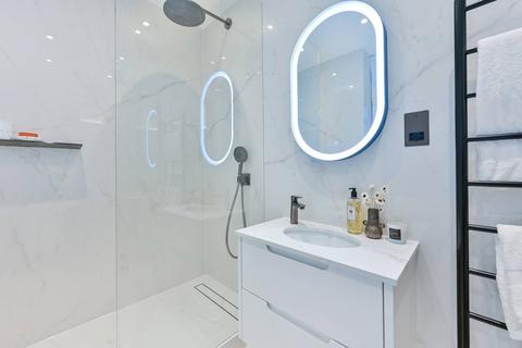 Flat 4, 7 Wilbraham Place, London, SW1X 9AE