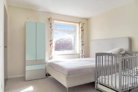27 Allington Drive, Barrs Court, Bristol, BS30 7AS