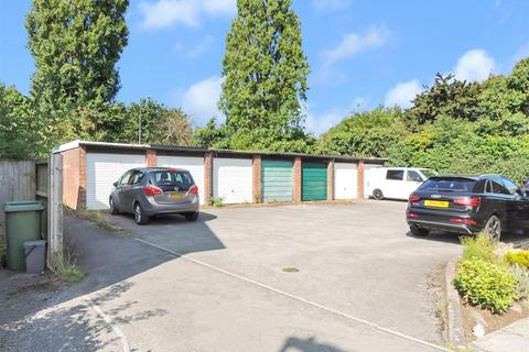 27 Allington Drive, Barrs Court, Bristol, BS30 7AS