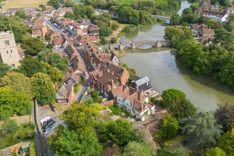 6 bedroom detached house for sale, High Street, Aylesford, Kent