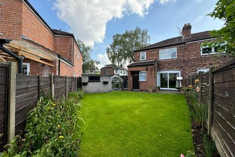 3 bedroom semi-detached house for sale, Maidstone Avenue, Chorlton