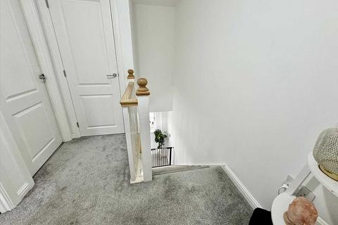 93 Highfields, Tonyrefail, Porth, CF39 8GB