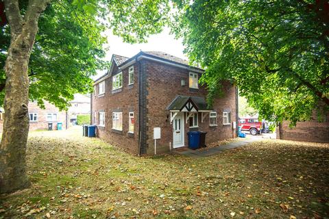 1 bedroom terraced house for sale, The Sycamores, Lichfield