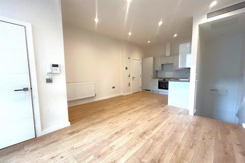 1 bedroom flat to rent, Eaton Rise, W5