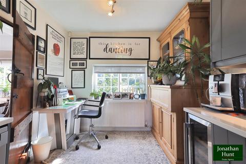 1 The Green, Ardeley, Stevenage, SG2 7AQ
