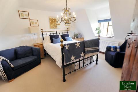 1 The Green, Ardeley, Stevenage, SG2 7AQ