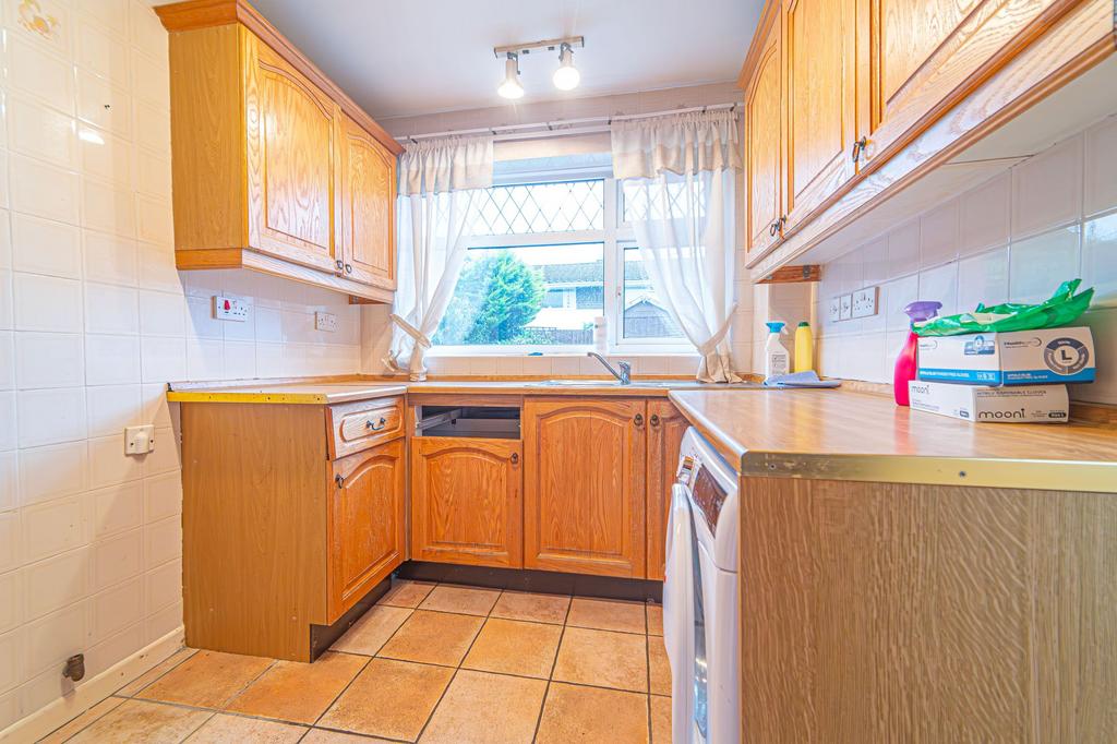 Thornhill Way, Rogerstone, NP10 3 bed semidetached house for sale £