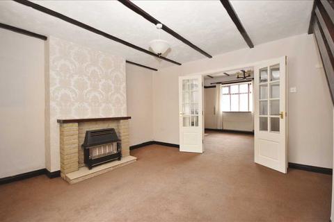 2 bedroom cottage for sale, Eaves Lane, Chorley